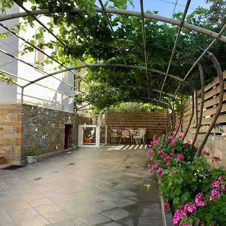 Dea House * Finikas (Syros)